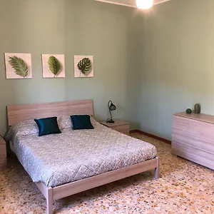 https://casa-tatti.it-romehotels.com
